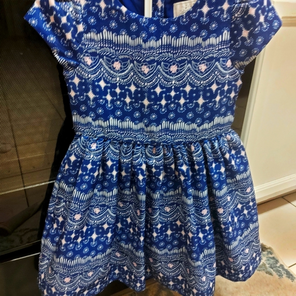 A beautiful blue dress!